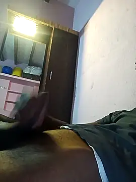 Snapshot of Karnataka-boy chatting on December 21, 2025, 11:06 am Karnataka-boy online show from December 21, 2025, 11:06 am