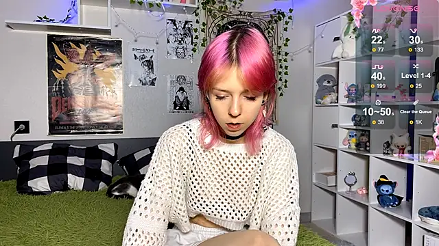 FairyLuna online show from March 19, 2026, 7:07 pm