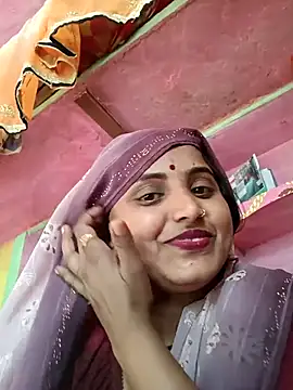 Snapshot of Pooja_hote chatting on December 15, 2025, 9:13 am Pooja hote online show from December 15, 2025, 9:13 am