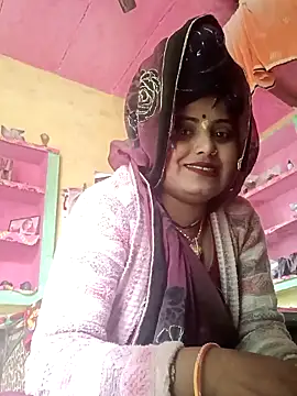 Snapshot of Pooja_hote chatting on December 21, 2025, 4:41 am Pooja hote online show from December 21, 2025, 4:41 am