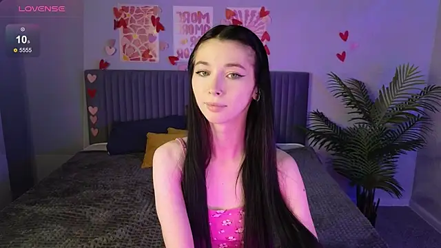 Snapshot of miiss_jessica chatting on April 12, 2026, 1:10 am miiss jessica online show from April 12, 2026, 1:10 am