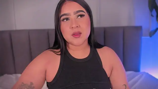 Snapshot of alejandrarojas_ chatting on July 16, 2026, 7:31 pm alejandrarojas online show from July 16, 2026, 7:31 pm