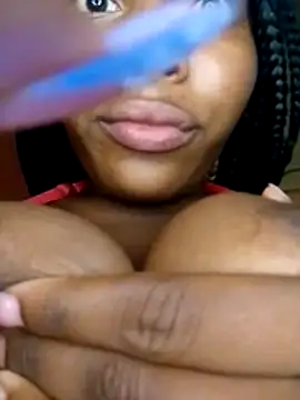 KiaracCastilo online show from December 5, 2025, 8:23 am