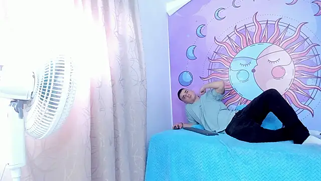 Dantee Dark online show from November 29, 2025, 7:39 pm