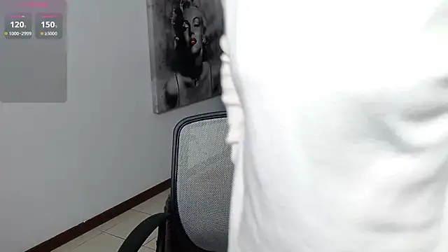 Snapshot of Brandy_Gem chatting on December 20, 2025, 7:48 am Brandy Gem online show from December 20, 2025, 7:48 am