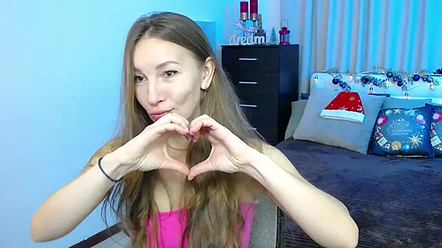 Snapshot of Brandy_Gem chatting on December 22, 2025, 7:38 am Brandy Gem online show from December 22, 2025, 7:38 am