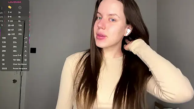 SanoraVillnave online show from March 21, 2026, 7:13 am