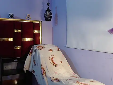 Snapshot of SHIZUKA_WET chatting on December 19, 2025, 1:23 am SHIZUKA WET online show from December 19, 2025, 1:23 am