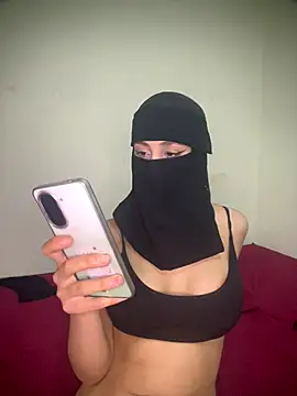 arabayla online show from December 18, 2025, 2:28 am