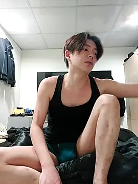 Snapshot of twtung_tung chatting on December 22, 2025, 10:51 pm twtung tung online show from December 22, 2025, 10:51 pm