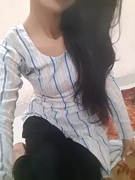 Snapshot of Alpee_kumri chatting on February 1, 2026, 5:55 pm Alpee kumri online show from February 1, 2026, 5:55 pm