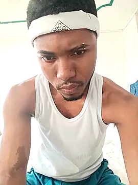 man black hot24 online show from March 25, 2026, 12:22 pm