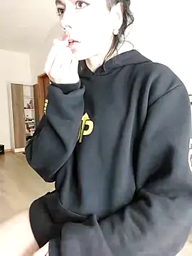 Snapshot of ArgentinaShani chatting on February 27, 2026, 12:32 am ArgentinaShani online show from February 27, 2026, 12:32 am