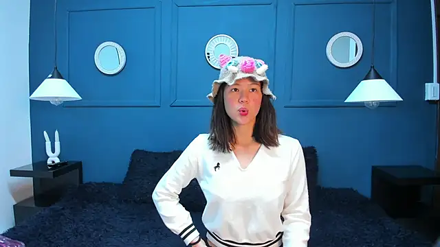 Skyy bloom online show from February 19, 2026, 11:39 am