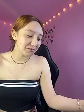 Davne  online show from May 21, 2026, 11:12 pm