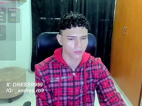 secret justin7 online show from December 18, 2025, 12:44 pm