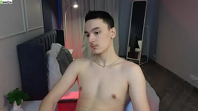 Snapshot of MoonlinSkinn chatting on March 12, 2026, 1:12 am MoonlinSkinn online show from March 12, 2026, 1:12 am