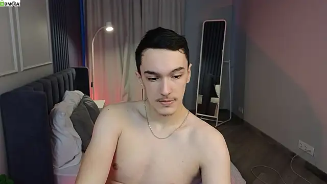 Snapshot of MoonlinSkinn chatting on March 16, 2026, 1:00 am MoonlinSkinn online show from March 16, 2026, 1:00 am