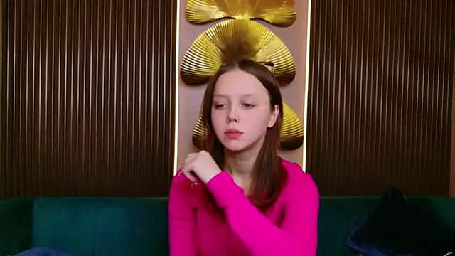 Samantha Martines online show from March 3, 2026, 10:21 am