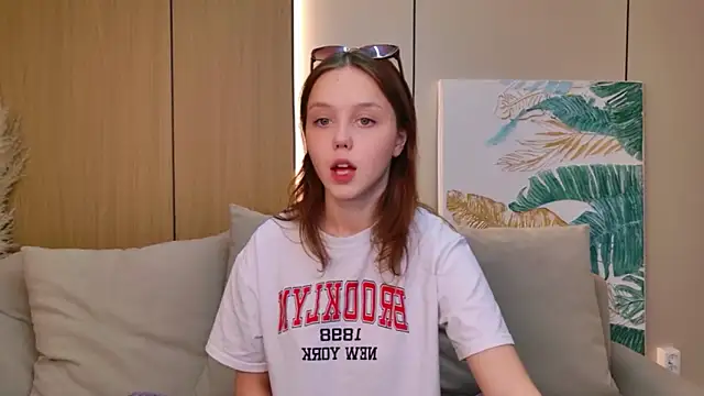 Samantha Martines online show from March 20, 2026, 3:39 pm