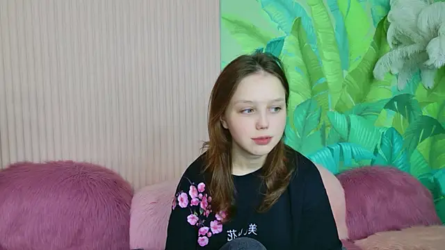 Samantha Martines online show from March 28, 2026, 3:39 am