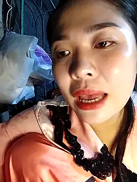 Lin-kute98 online show from April 24, 2026, 2:41 pm