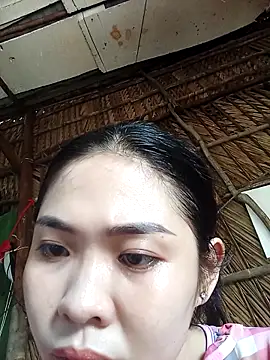 Lin-kute98 online show from May 7, 2026, 1:11 am