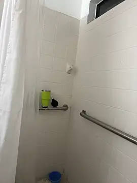 2addictivelyhorny online show from December 2, 2025, 10:09 am