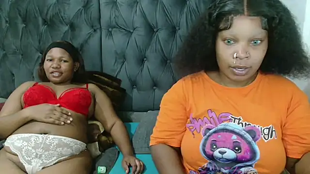 Snapshot of Ciara-Mia chatting on March 22, 2026, 10:18 am Ciara-Mia online show from March 22, 2026, 10:18 am