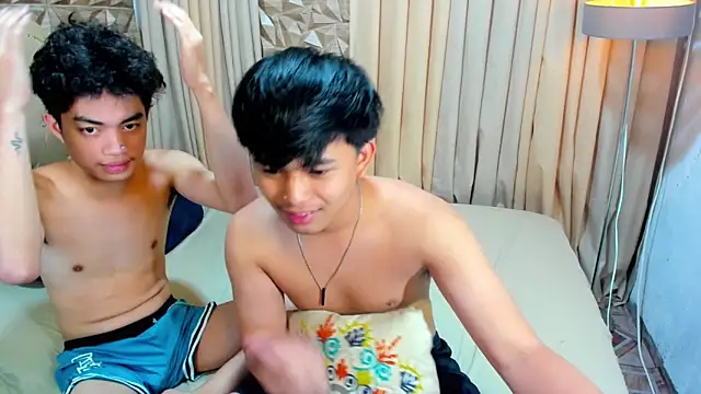 xsianhotcocxx online show from April 18, 2026, 4:55 pm