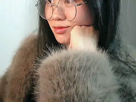 Nunaa18 online show from December 15, 2025, 3:27 pm