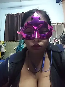 aarti03fb online show from January 15, 2026, 7:28 pm