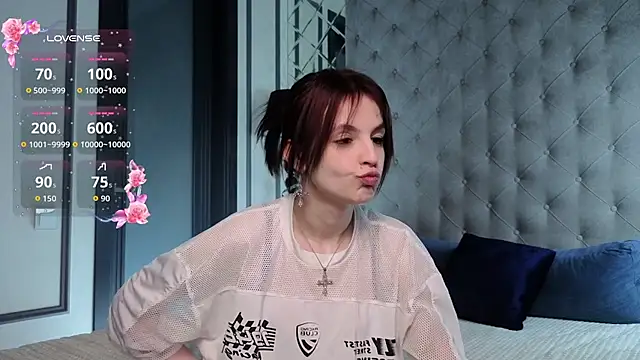 SharaSauer online show from March 20, 2026, 1:10 am