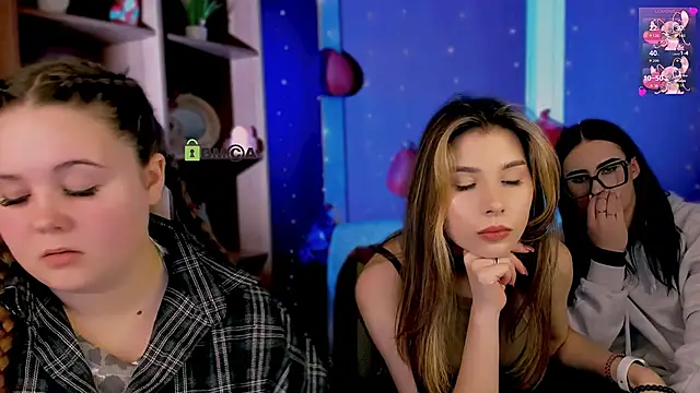 Snapshot of candy_flossie1 chatting on February 17, 2026, 7:53 pm candy flossie1 online show from February 17, 2026, 7:53 pm