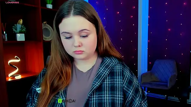 Snapshot of candy_flossie1 chatting on March 3, 2026, 8:04 pm candy flossie1 online show from March 3, 2026, 8:04 pm