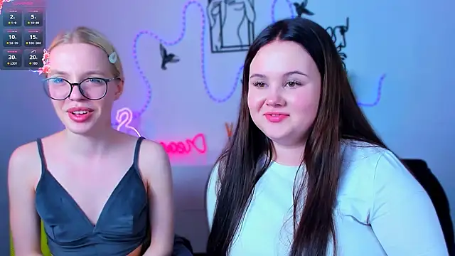 Snapshot of candy_flossie1 chatting on March 13, 2026, 11:33 pm candy flossie1 online show from March 13, 2026, 11:33 pm