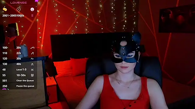  Sweet  Cat  online show from May 4, 2026, 10:33 am
