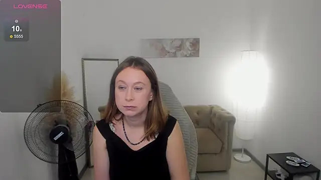 Brooke lover online show from November 25, 2025, 9:59 pm