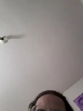 BonerKickstand online show from December 17, 2025, 12:44 pm