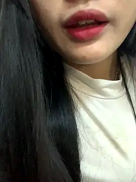 lana-kan online show from December 21, 2025, 1:40 pm