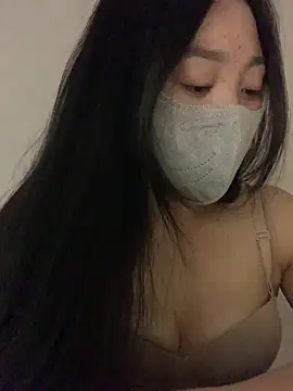 lana-kan online show from May 23, 2026, 1:48 pm