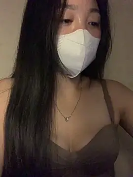 lana-kan online show from May 28, 2026, 12:52 am