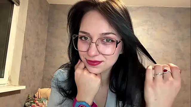 GlibRasher online show from December 19, 2025, 9:33 pm