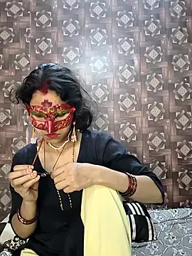 Sexy komal02 online show from April 5, 2026, 1:36 am