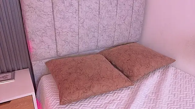 Snapshot of Kattie_sweet1 chatting on February 20, 2026, 1:11 pm Kattie sweet1 online show from February 20, 2026, 1:11 pm