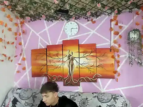 bradboyhot06 online show from February 3, 2026, 12:20 am