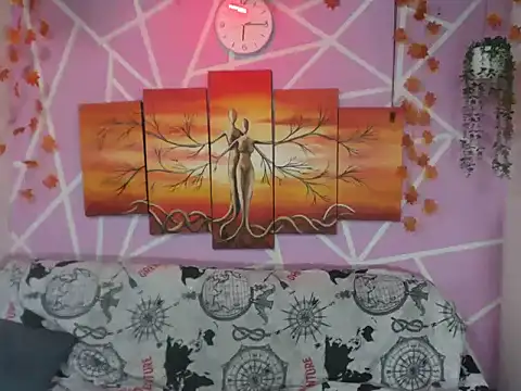 bradboyhot06 online show from February 4, 2026, 2:17 am