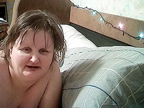 natalya4312 online show from November 30, 2025, 10:14 pm