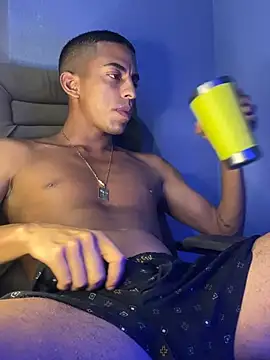 pablof5 online show from March 19, 2026, 11:20 pm