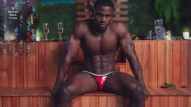 Snapshot of Ethantravis22 chatting on December 19, 2025, 12:06 am Ethantravis22 online show from December 19, 2025, 12:06 am